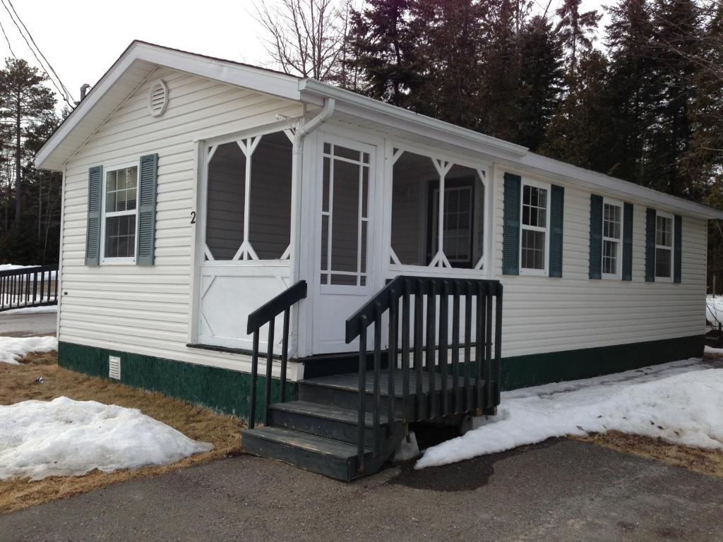 Plaster Rock Settler'S Inn & Motel מראה חיצוני תמונה