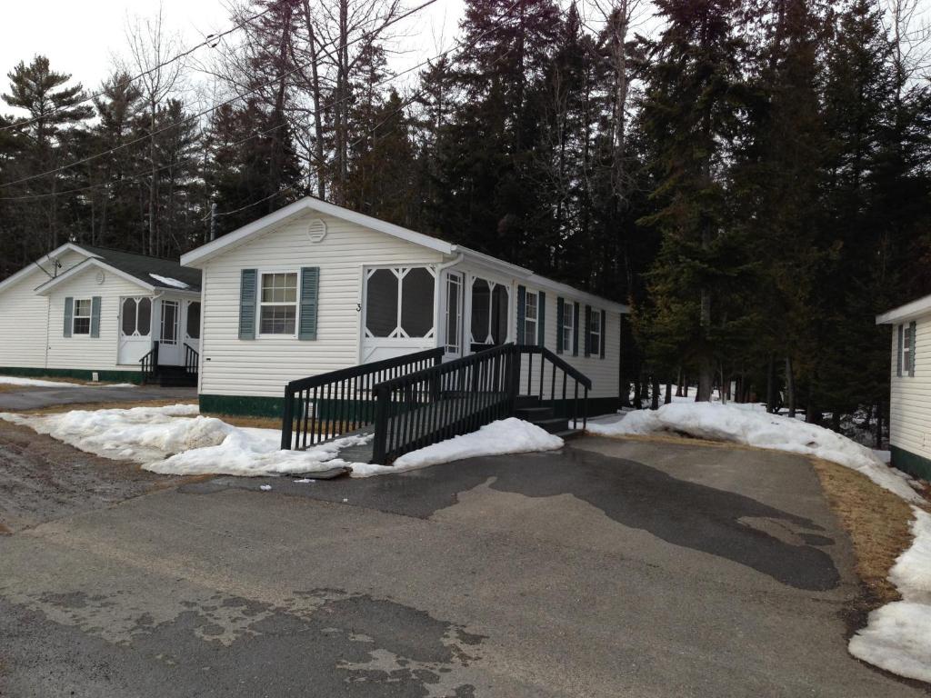Plaster Rock Settler'S Inn & Motel מראה חיצוני תמונה